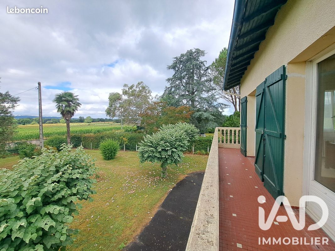 Maison 5 pièces 130 m² · à Espoey · 130 m² · 235 000 €