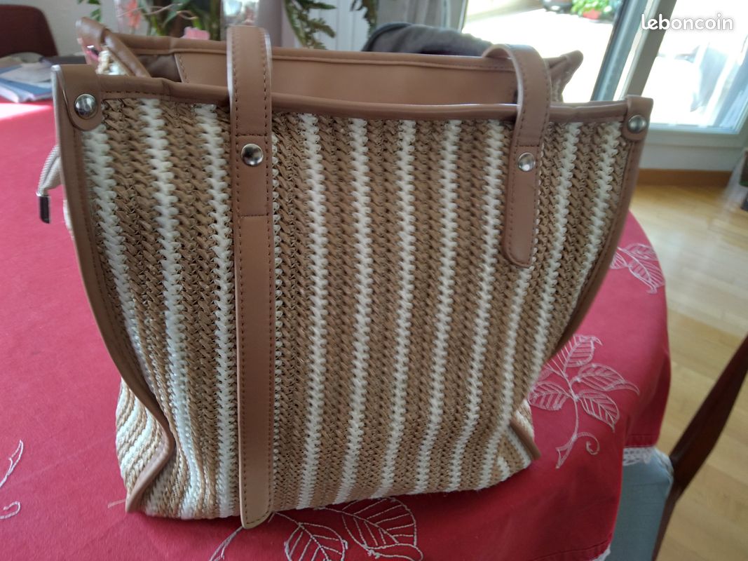 Sac beige à rayures (image 1)