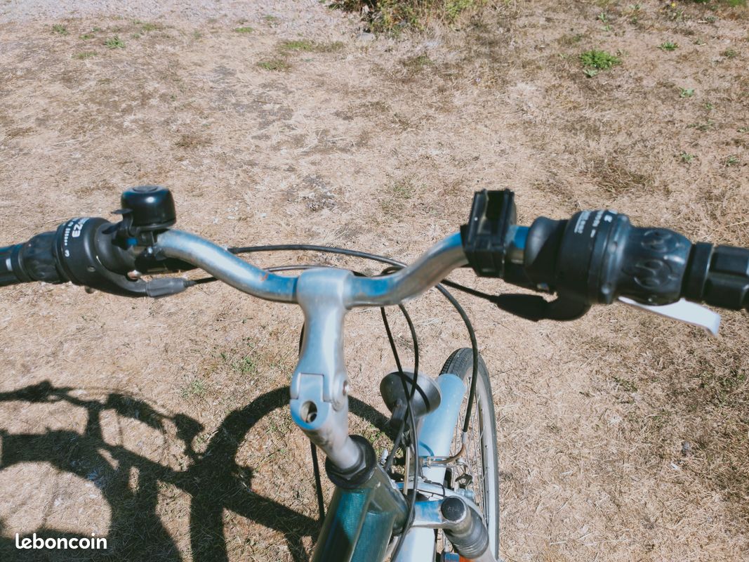 Vélo de ville 28 pouces (image 11)