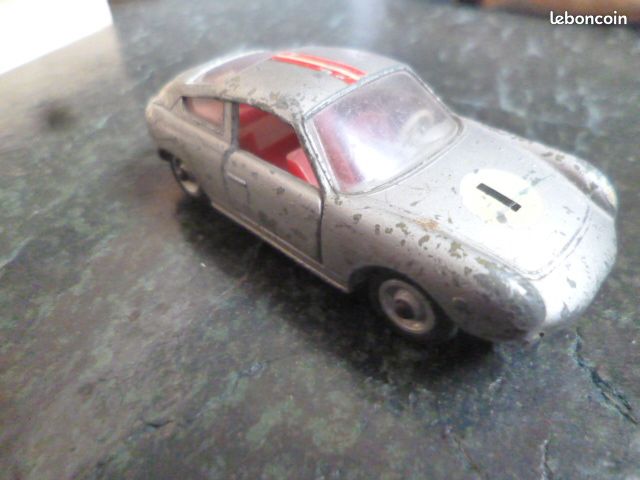 Solido 1/43 Fiat Abarth 1000 REF 124 - France Années 60 - Miniature Zamak Grise - Bon état
