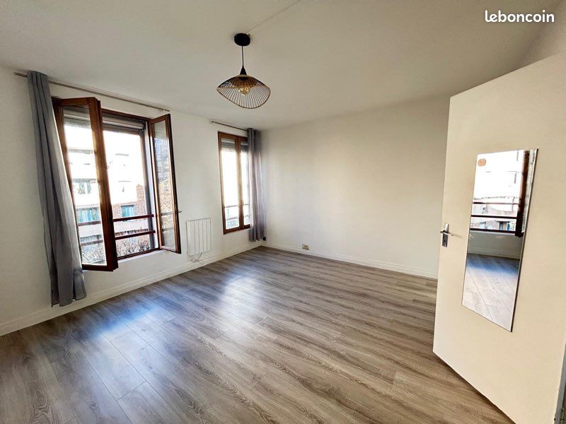 Appartement 1 pièce 28 m² · à Ivry-sur-Seine · 28 m² · 155 000 €