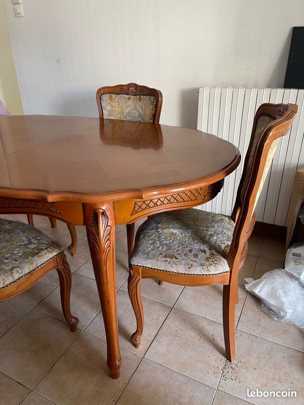 Table salle à manger très bon état (image 1)