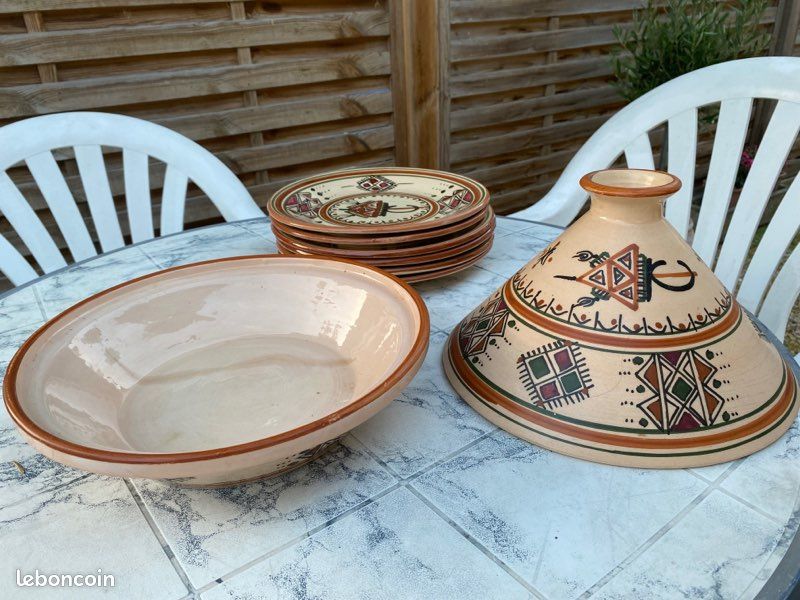 Plat tagine et assiettes assorties (image 3)