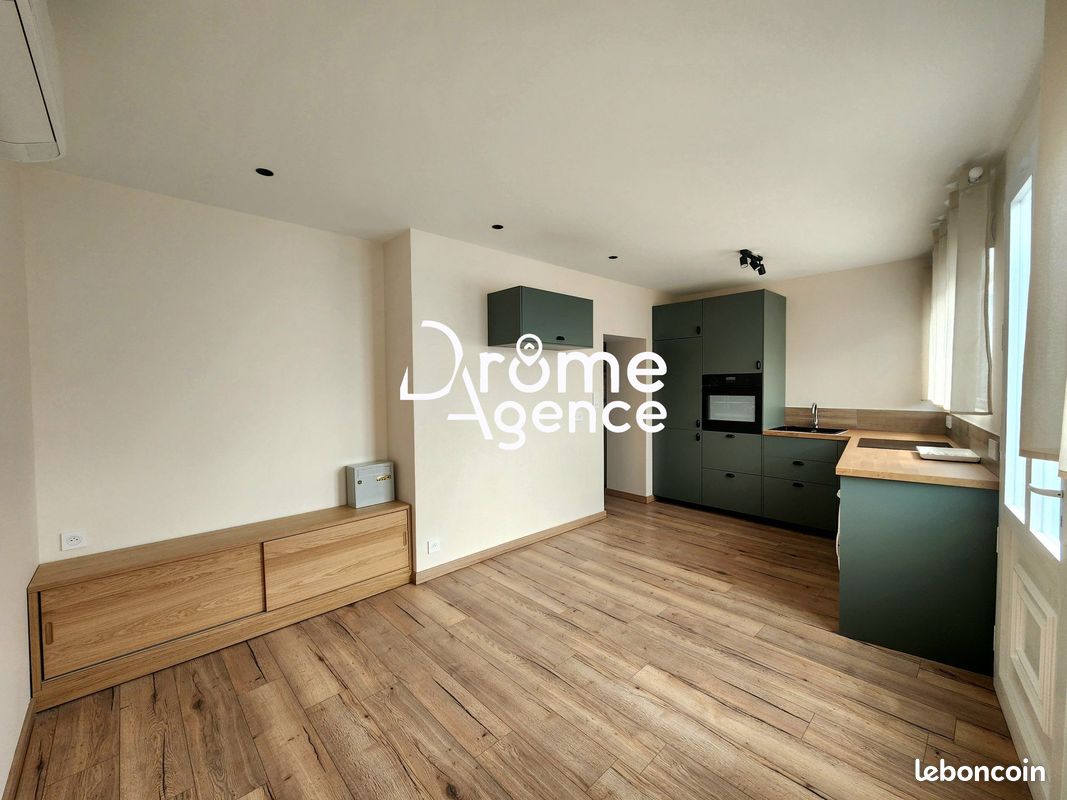 Appartement 2 pièces 28 m² · à Bourg-lès-Valence · 28 m² · 550 €