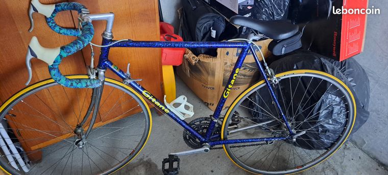 Vélo De Course Vintage Cycles Gitane 55 - Cadre Vert Amande - Reynolds 10 Vitesses