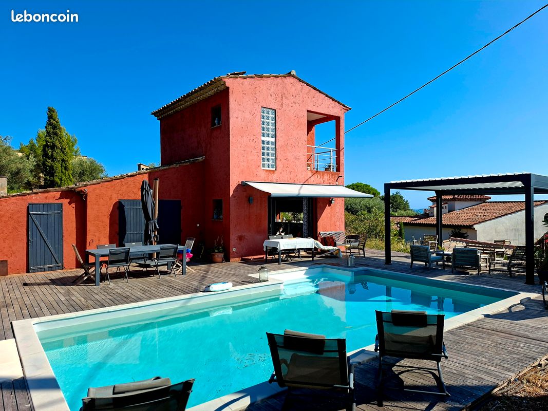 Maison 5 pièces 115 m² · à Villeneuve-Loubet · 115 m² · 849 000 €