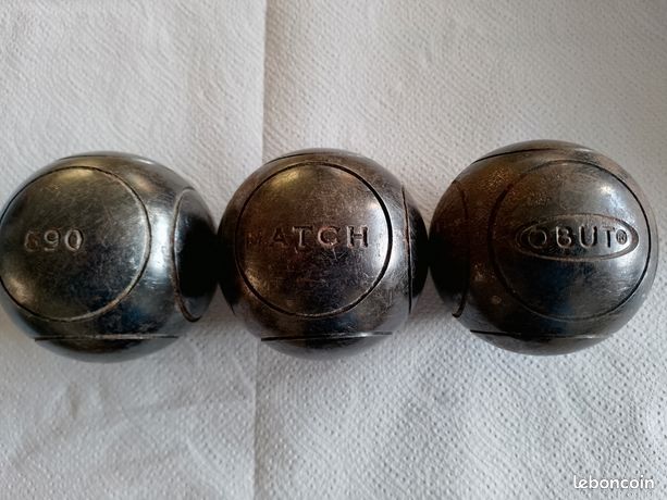 JEU CONCOURS GRATUIT POUR GAGNER UN LOT DE 3 BOULES DE PÉTANQUE OBUT
