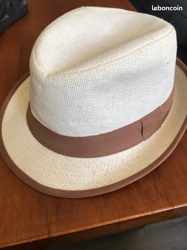 Chapeau enfant taille 54 (image 1)