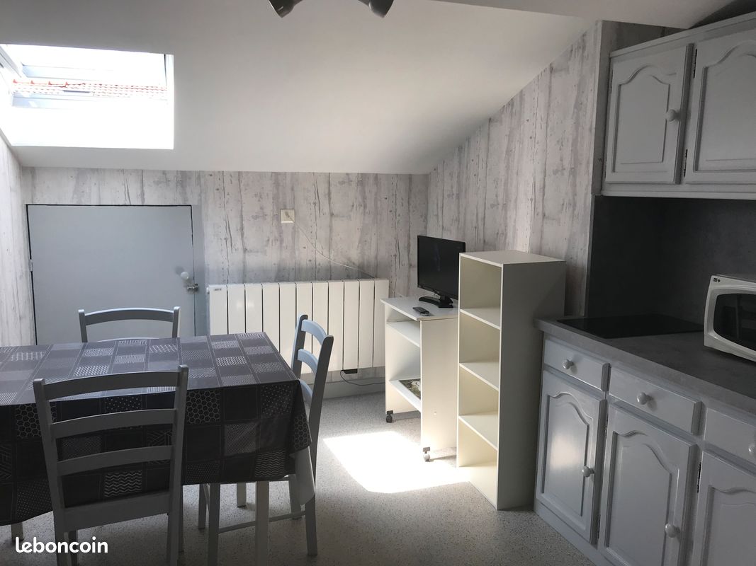 Appartement 3 pièces 40 m² · à Saint-Étienne · 40 m² · 450 €