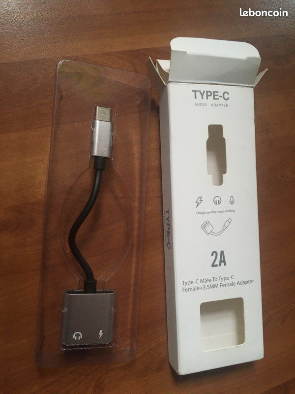 Adaptateur diviseur pour audio et charge Type C (image 1)