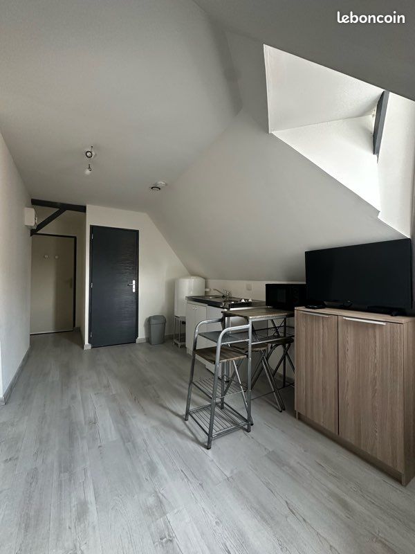 Appartement 1 pièce 17 m² · à Loos · 17 m² · 460 €/mois