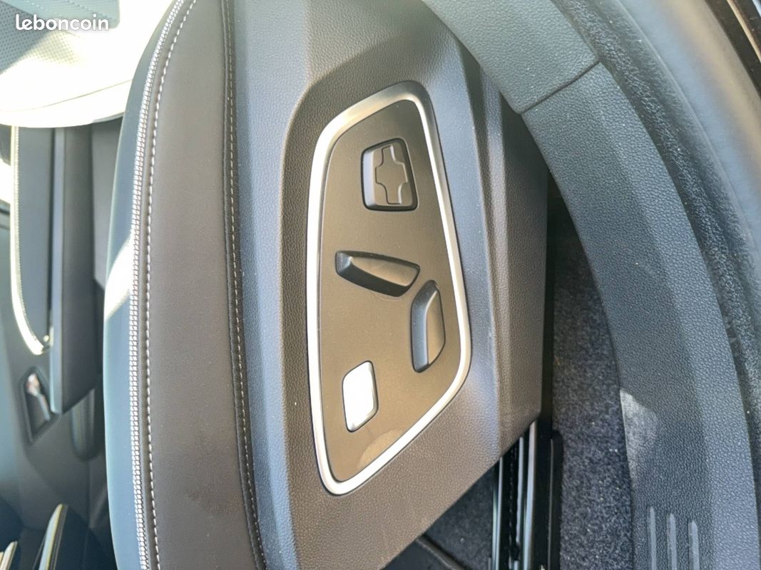 RENAULT Scenic E-Tech électrique 220 ch grande autonomie Techno Iconic (image 10)