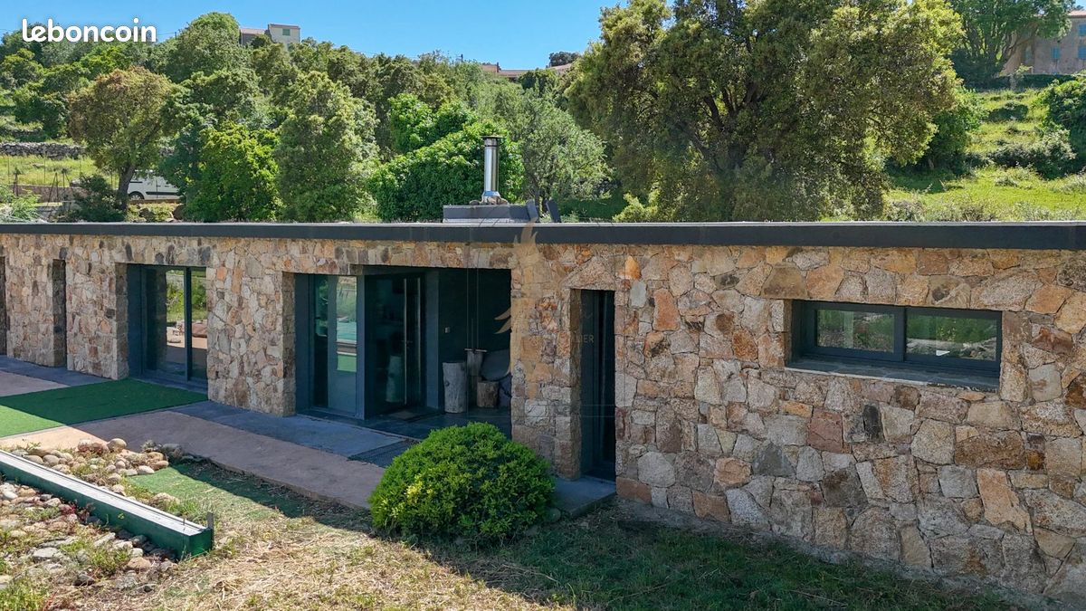 Maison 4 pièces 106 m² · à Sari-Solenzara · 106 m² · 675 000 €