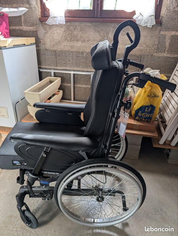 Fauteuil roulant (image 4)