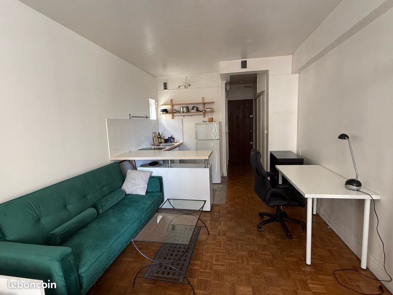Appartement 1 pièce 27 m² · à Paris · 27 m² · 970 €
