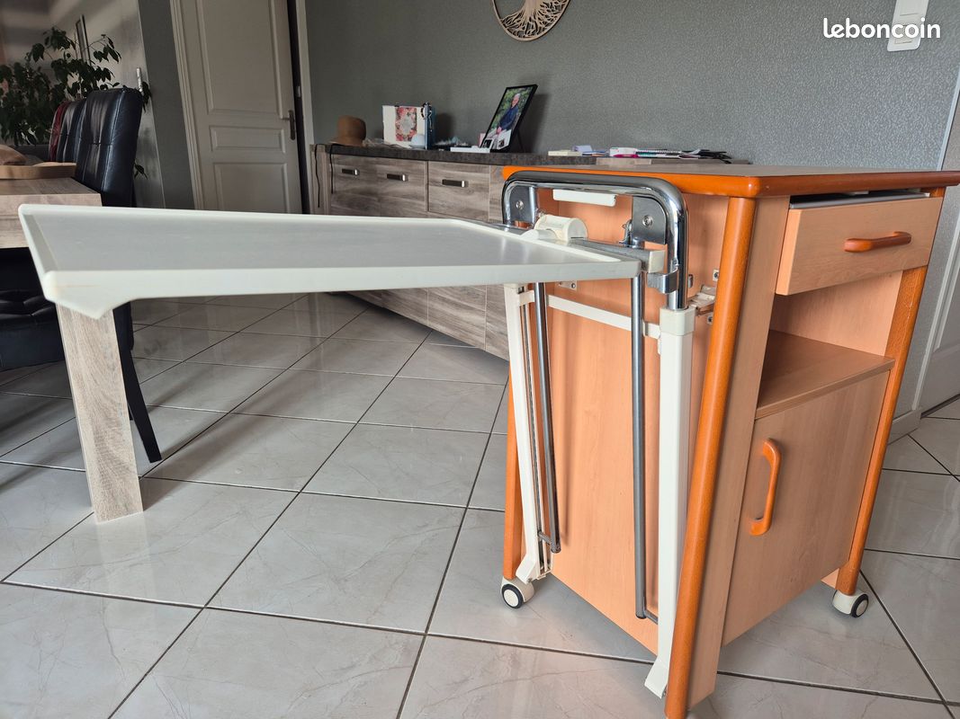 Table handicapée (image 2)