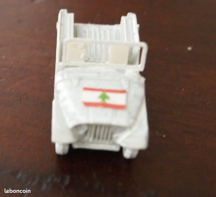 M-38 libanaise gris/blanc, 1/72, Model-Miniature (image 2)