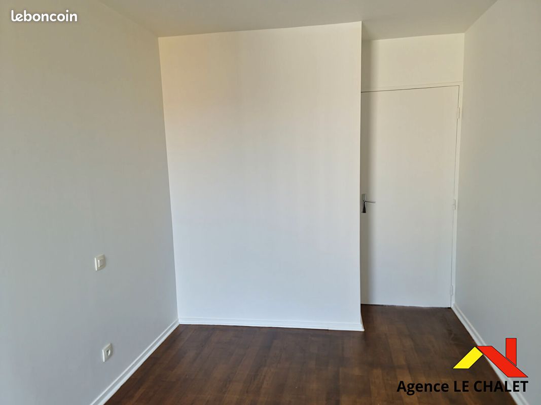 Appartement a louer villeneuve-le-roi - 4 pièce(s) - 75 m2 - Surfyn