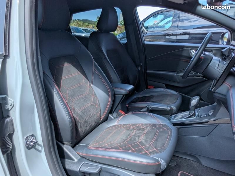 Ford Puma 1.0 EcoBoost Hybrid 125ch ST-Line X S&S Powershift (image 18)