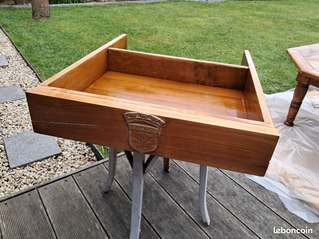 Table de salon en bois massif (image 8)