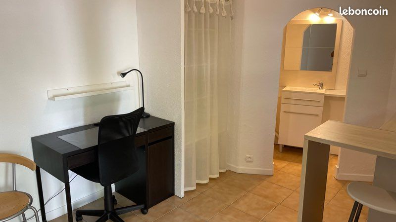 Appartement 2 pièces 16 m² · à Saint-Sébastien-sur-Loire · 16 m² · 440 €/mois