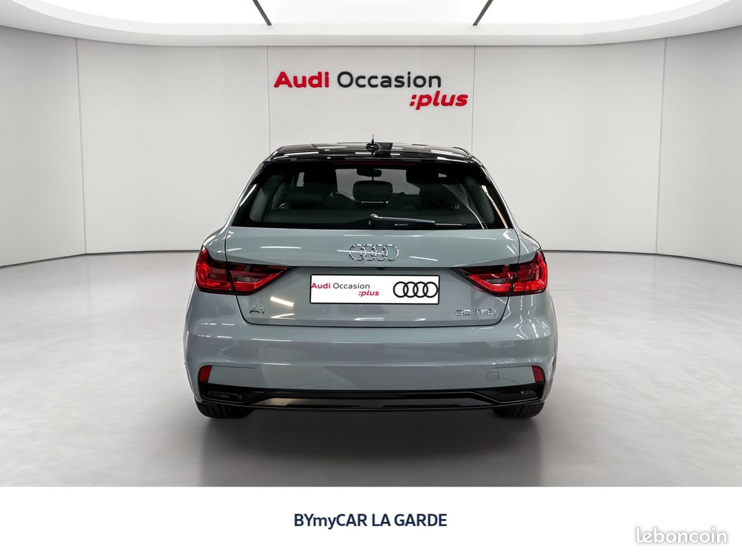 AUDI A1 Sportback 30 TFSI 116 ch S tronic 7 Design (image 4)