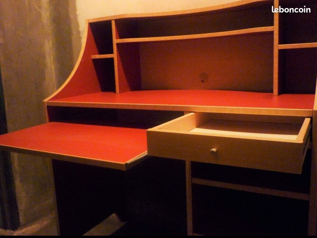 Bureau d’enfants, rouge (image 2)