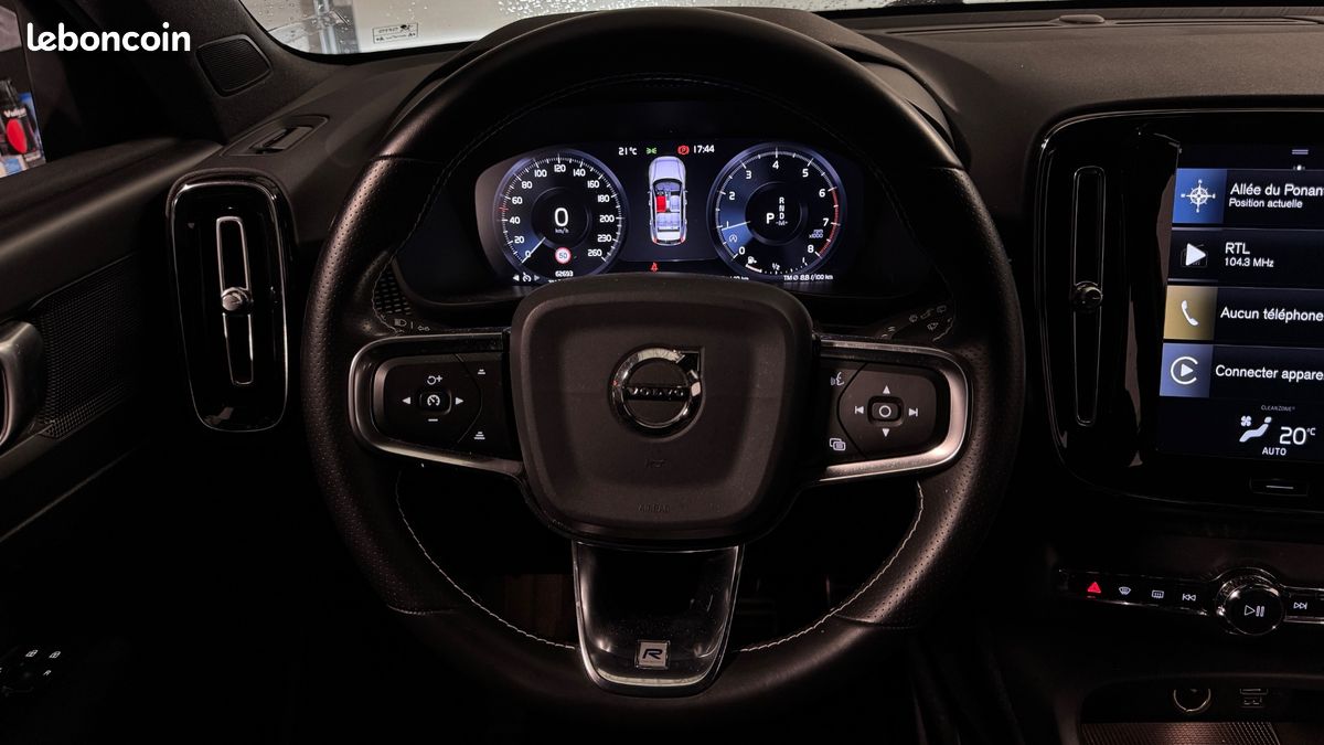 VOLVO XC40 1.5 T3 165ch R-DESIGN 2WD GEARTRONIC - TO PANO - CAMERA (image 11)