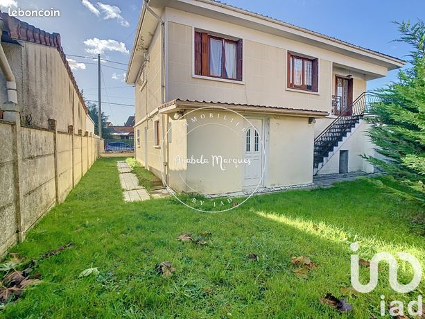 Maison 8 pièces 200 m²