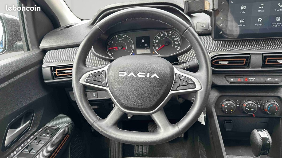 DACIA Sandero TCe 90 CVT Stepway Expression (image 12)