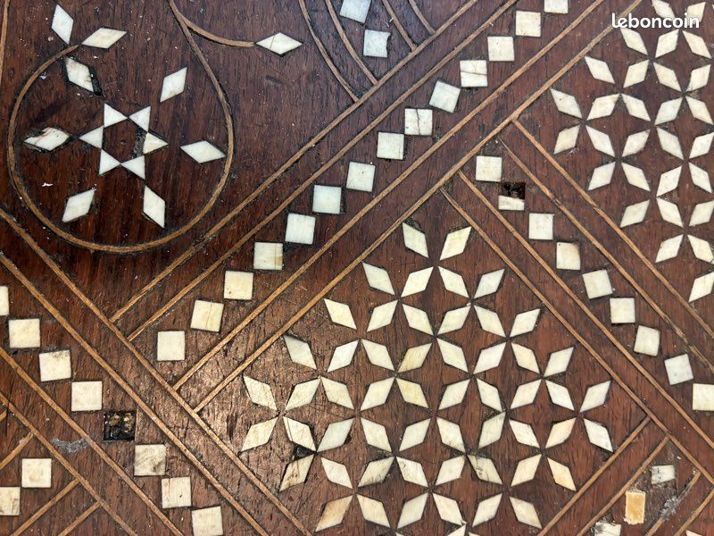 Élégante table arabe marquetée début XXe siècle (image 13)