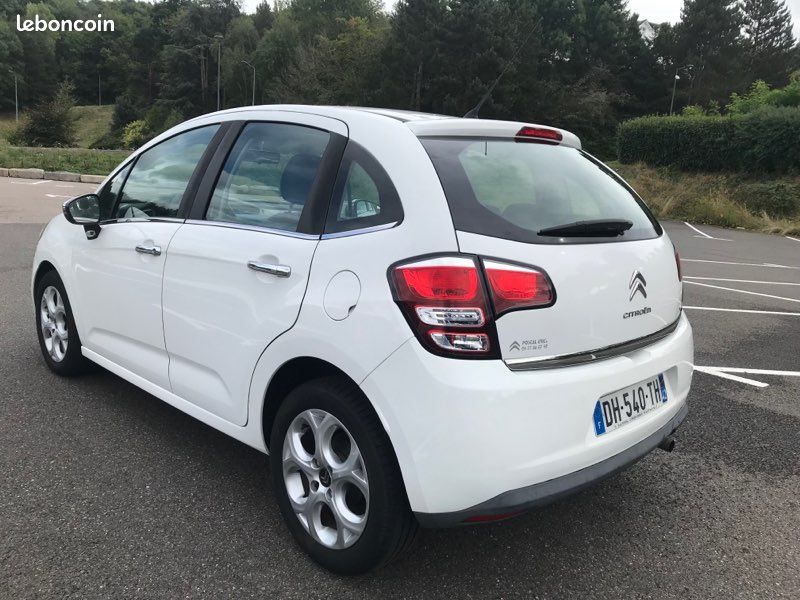 Citroen c3 1.2 vti 82 cv (image 5)