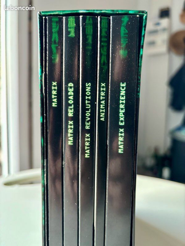 Coffret 10 DVD trilogie Matrix + Animatrix + nombreux bonus (image 2)