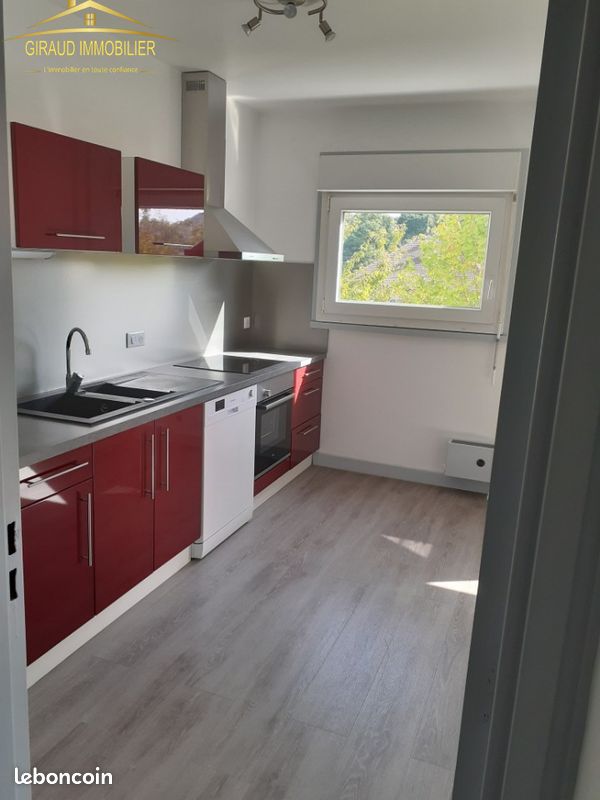 Appartement 2 pièces 48 m² · à Roanne · 48 m² · 520 €/mois