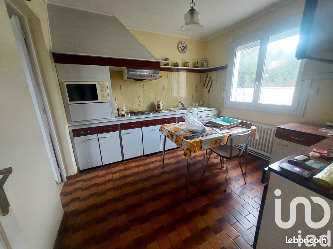 Maison de ville 6 pièces 130 m² - Ruelle-sur-Touvre 16600 (image principale 4)