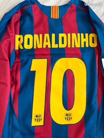 Maillot Ronaldinho 10 FC Barcelone 2005 2006 Maillot rétro de