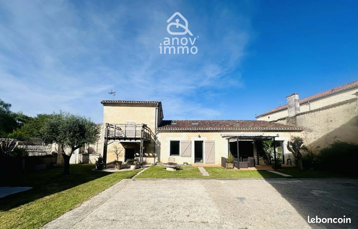 Maison 14 pièces 291 m²