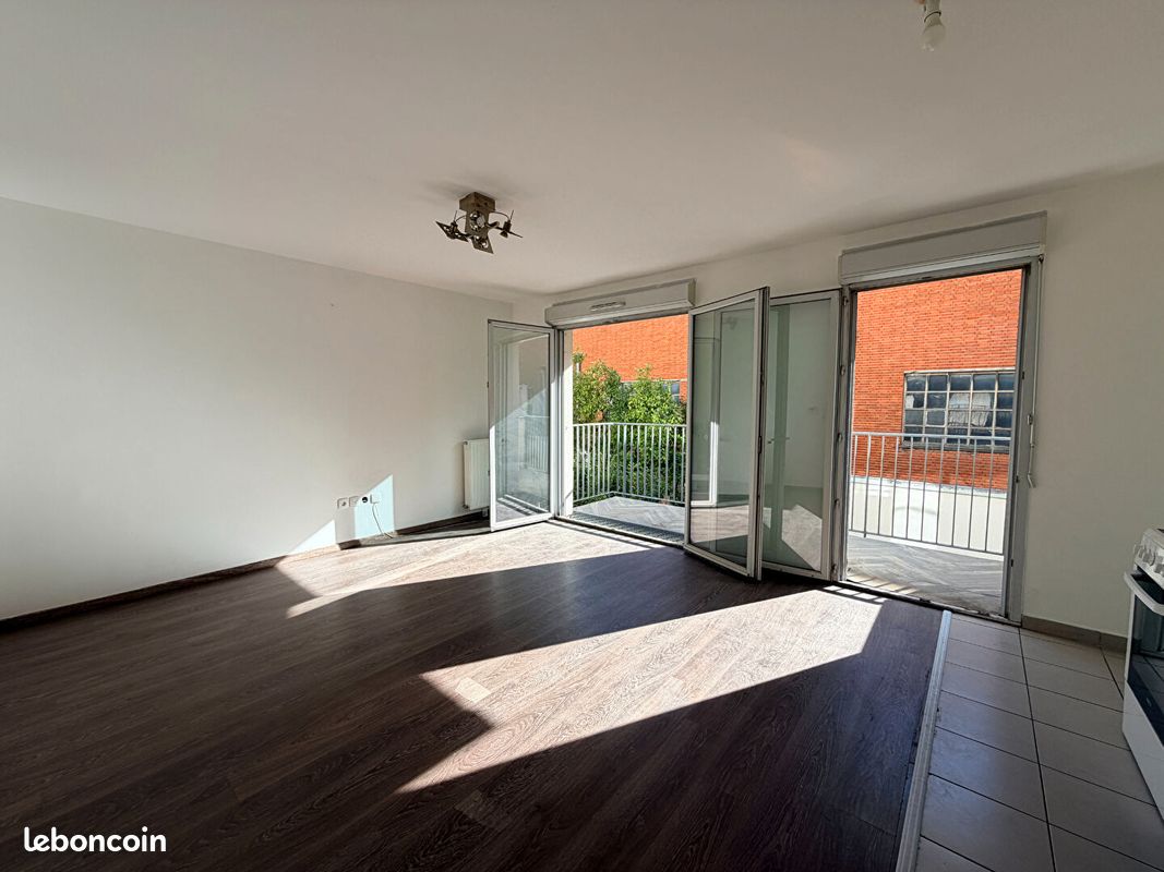 Appartement 3 pièces 61 m² · à Pantin · 61 m² · 284 000 €