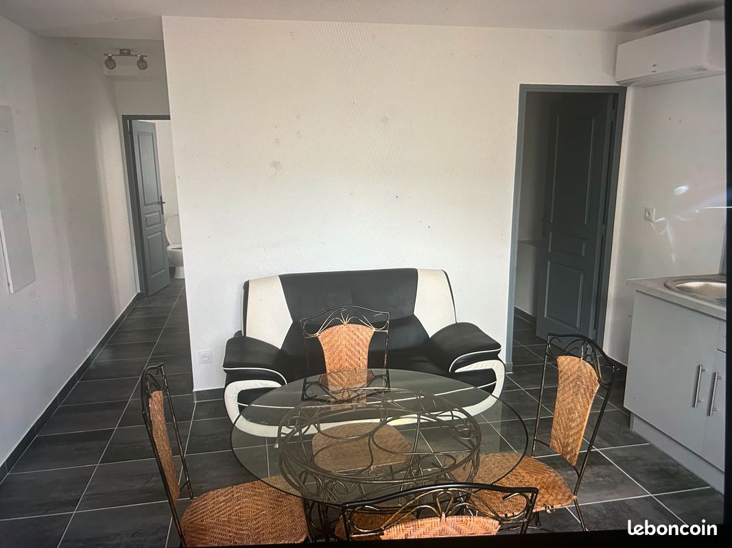 Appartement 2 pièces 35 m² · à Châteauneuf-les-Martigues · 35 m² · 780 €