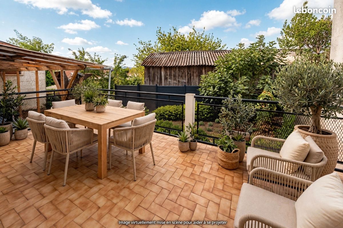 Maison 6 pièces 151 m² · à Angoulême · 151 m² · 249 000 €