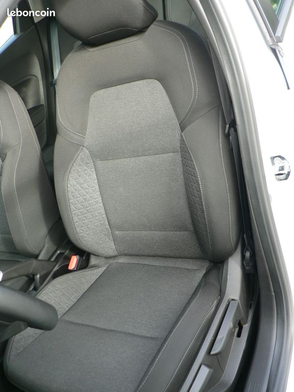 Clio 5 1.0 sce 65 business (image 5)