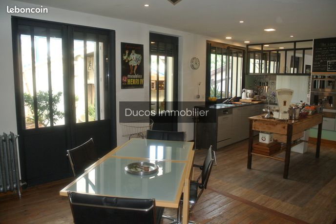 Maison de ville 7 pièces 233 m²