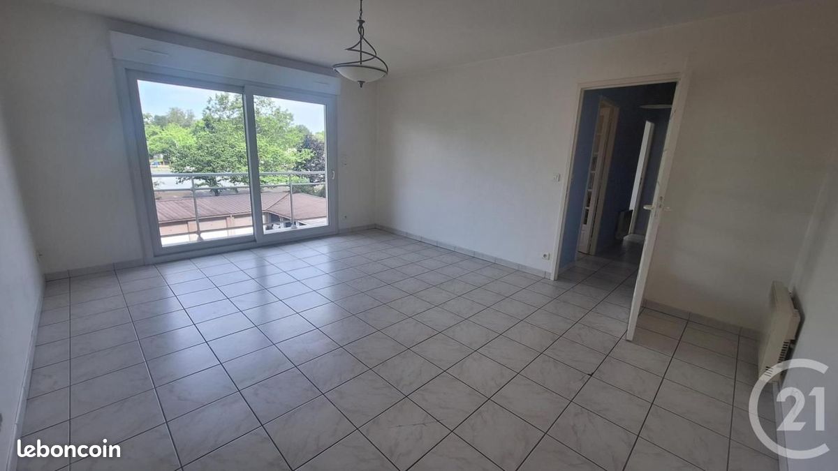 Appartement 2 pièces 55 m² · à Châteauroux · 55 m² · 565 €/mois