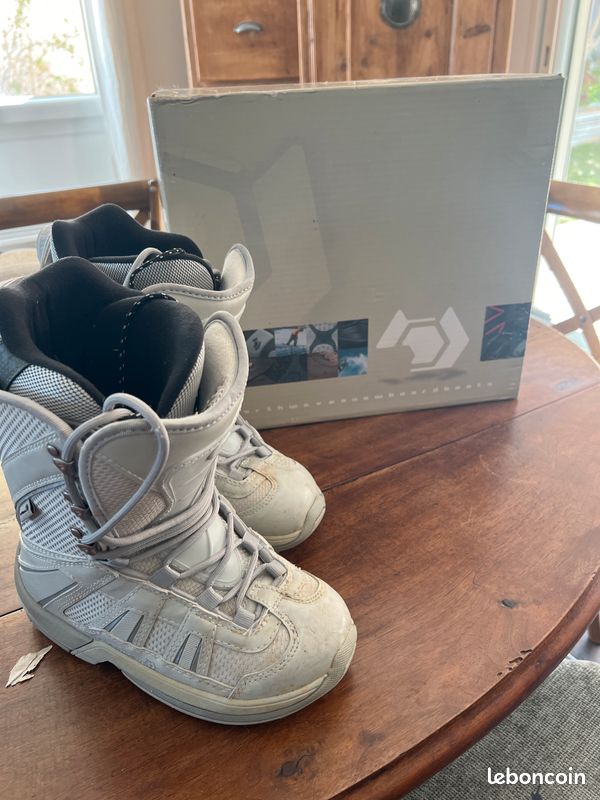 Chaussures de snowboard femme (image 1)