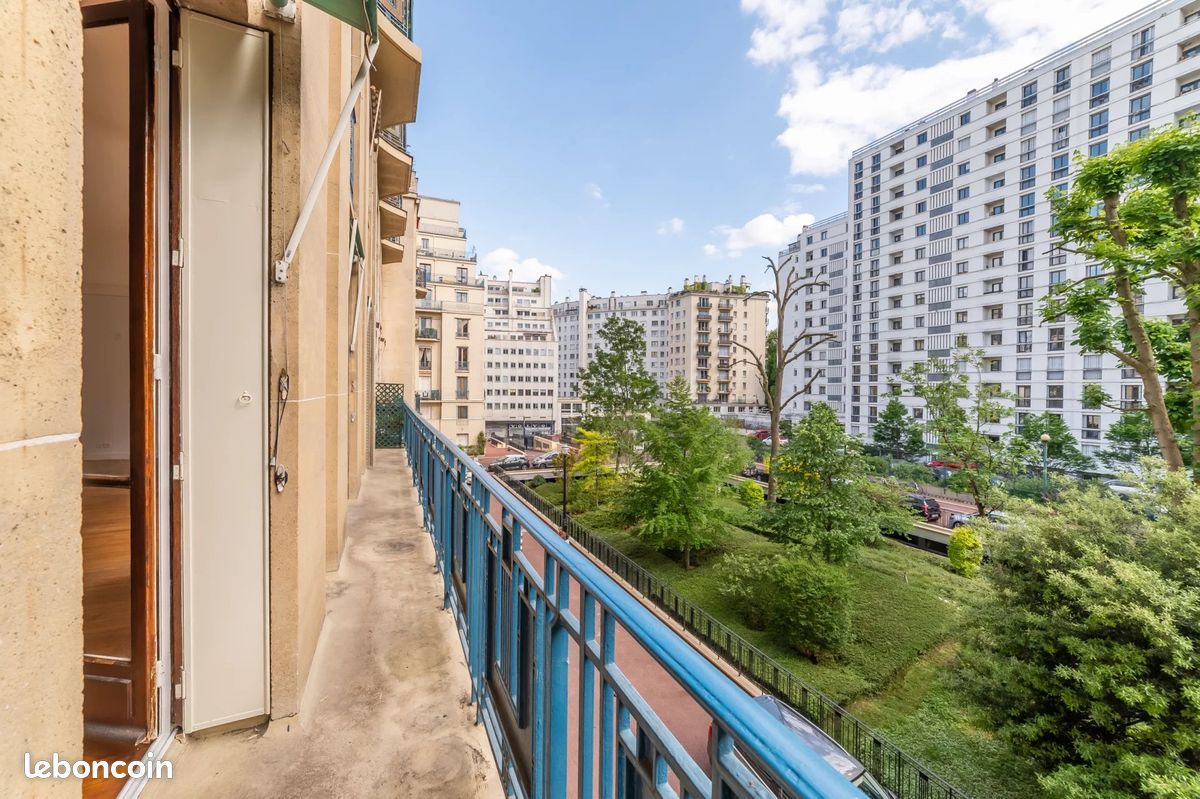 Appartement 5 pièces 114 m² · à Paris · 114 m² · 4 000 €