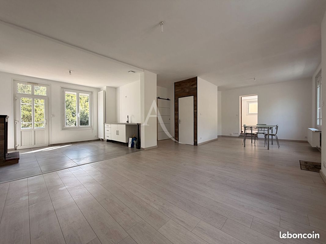 Maison 4 pièces 106 m² · à Dompierre-sur-Yon · 106 m² · 213 800 €