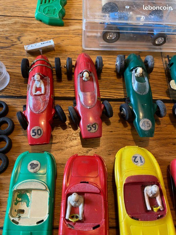 Lot De Pièces Pour Circuit De Voitures Jouef - Occasion, Pour Collection Ou Réparation