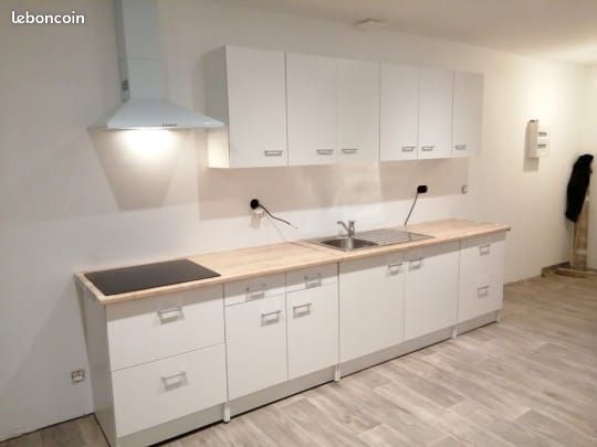 Immeuble 8 pièces 150 m² · à Saintes · 150 m² · 298 000 €