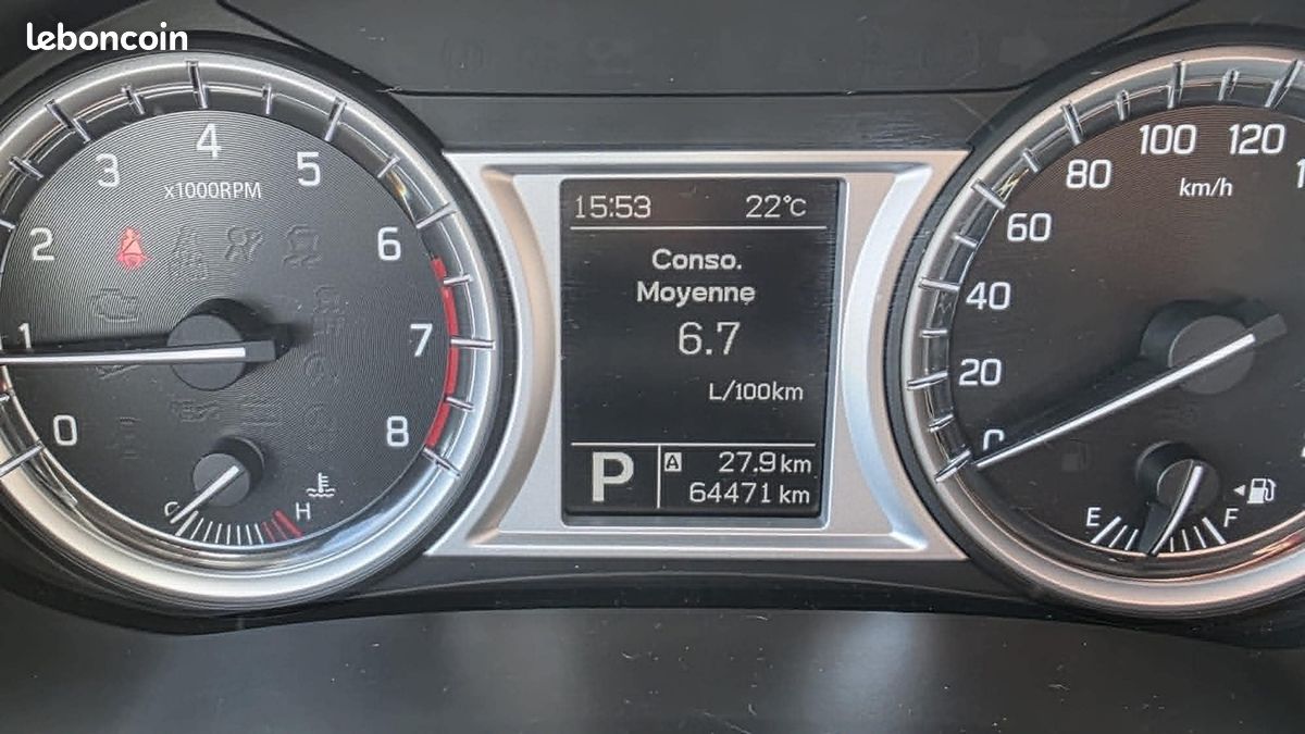 Suzuki VITARA 1.6 VVT PACK AUTO (image 25)