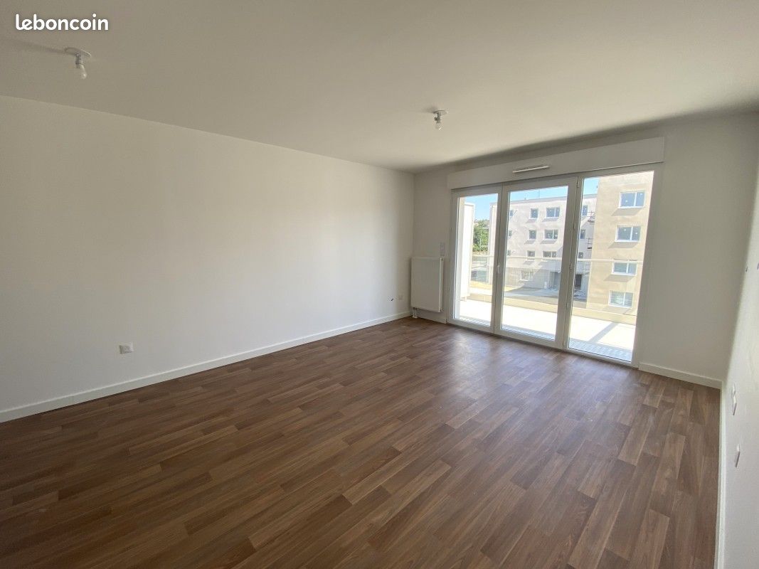 Appartement 2 pièces 42 m² · à Laval · 42 m² · 595 €